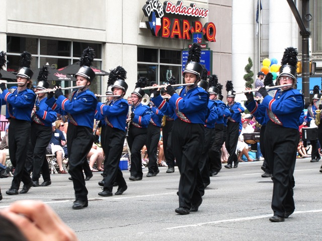 500paradeband3.JPG