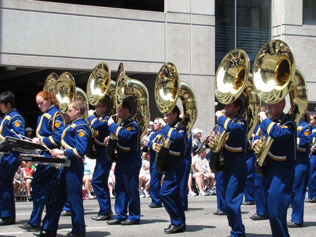 500paradeband4.JPG