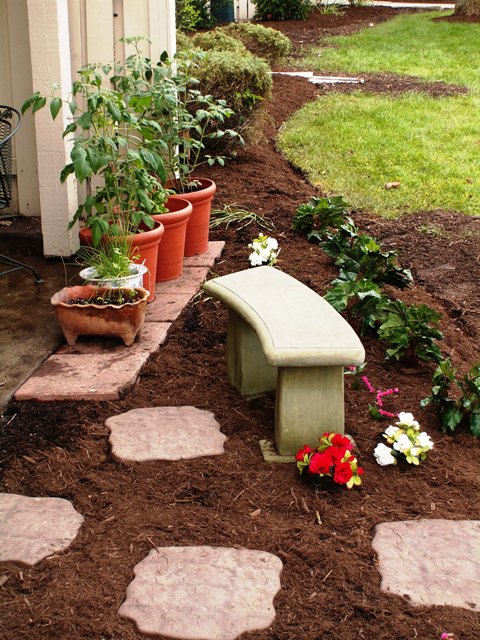 gardenseat.JPG
