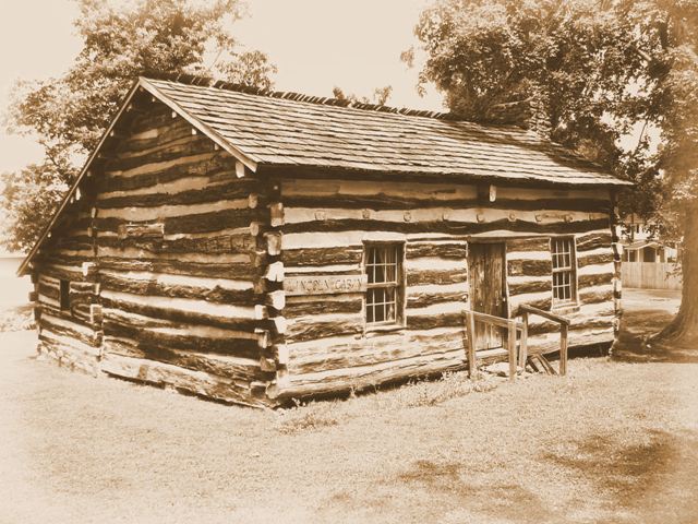 lincolnscabinbwsmall.jpg