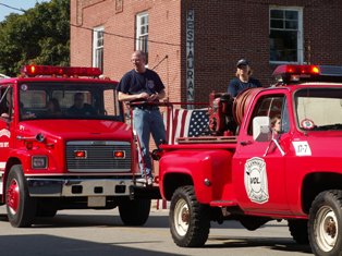 parade1.JPG